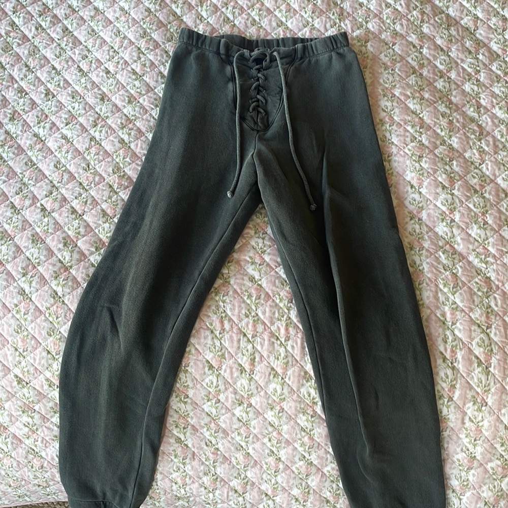 Joah Brown sweatpants . High rise